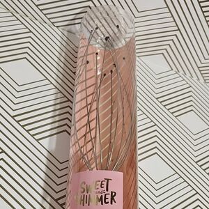 Sweet and shimmer  head massager